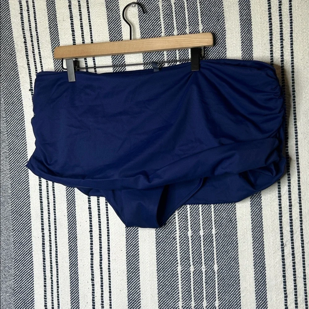 NWT Skims Sculpting Swim Fold Over Bikini Bottom